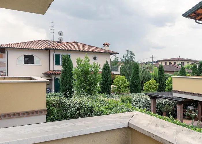 Villa Vicino Al Mare Con Giardino E Parcheggio